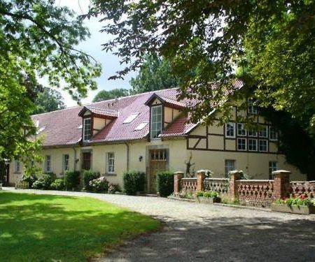 Hotel Garni Graf Von Oberg Lahstedt Kültér fotó